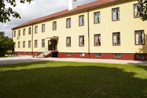 Brukshotellet Roma B&B Romakloster Exterior photo